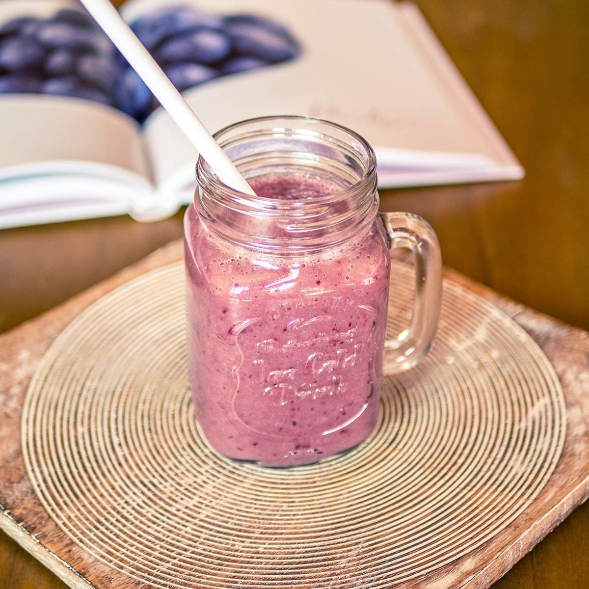 SMARTi berries smoothie